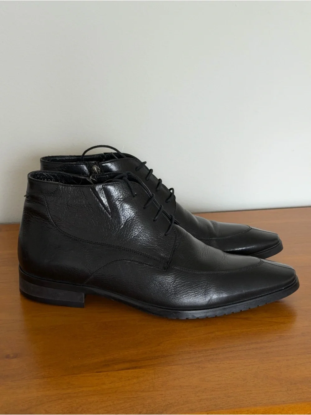 mario muzi elegant black